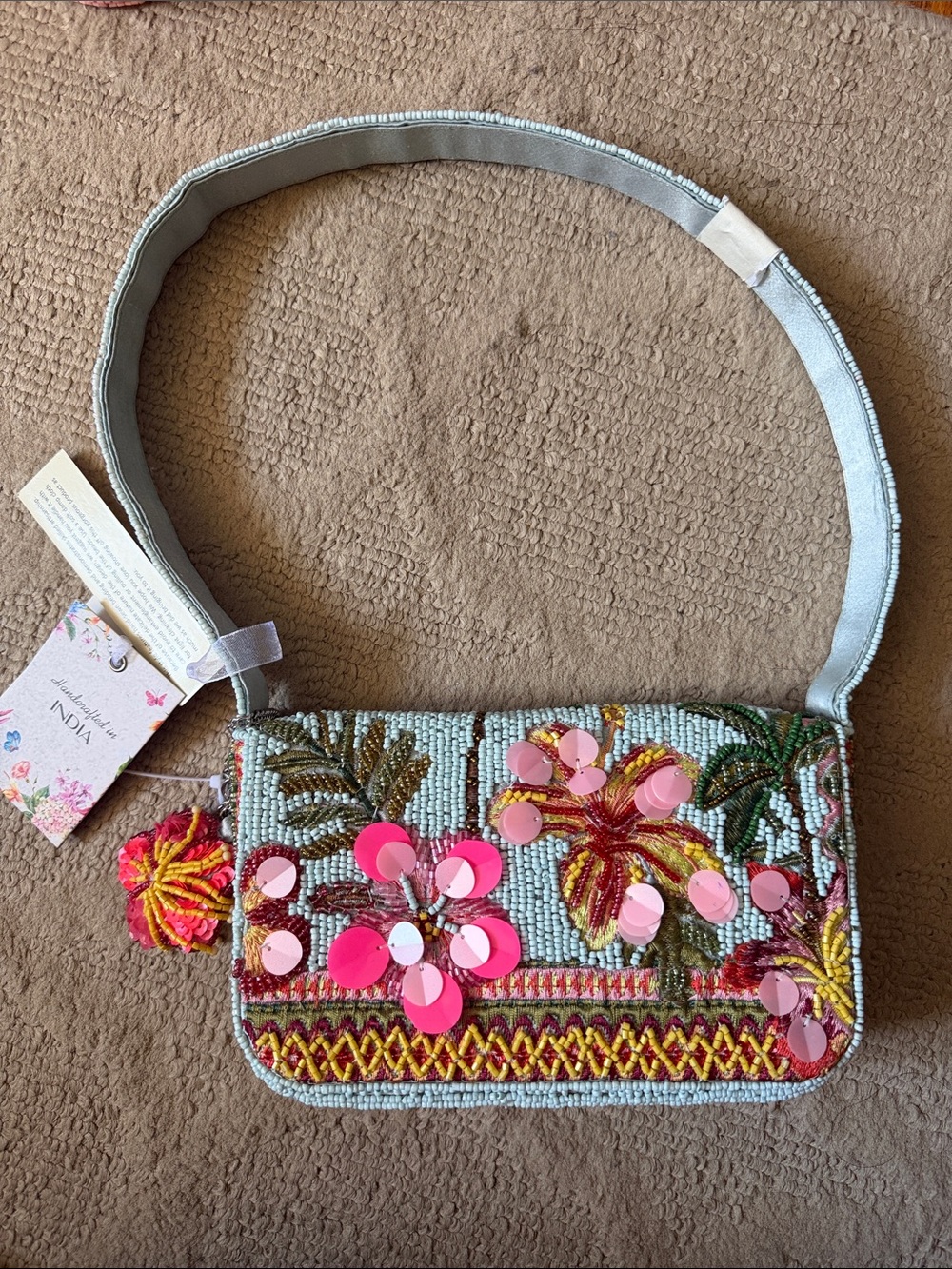Beaded Floral Shoulder Bag in Light Blue with Pink Accents - Hawaiian style
